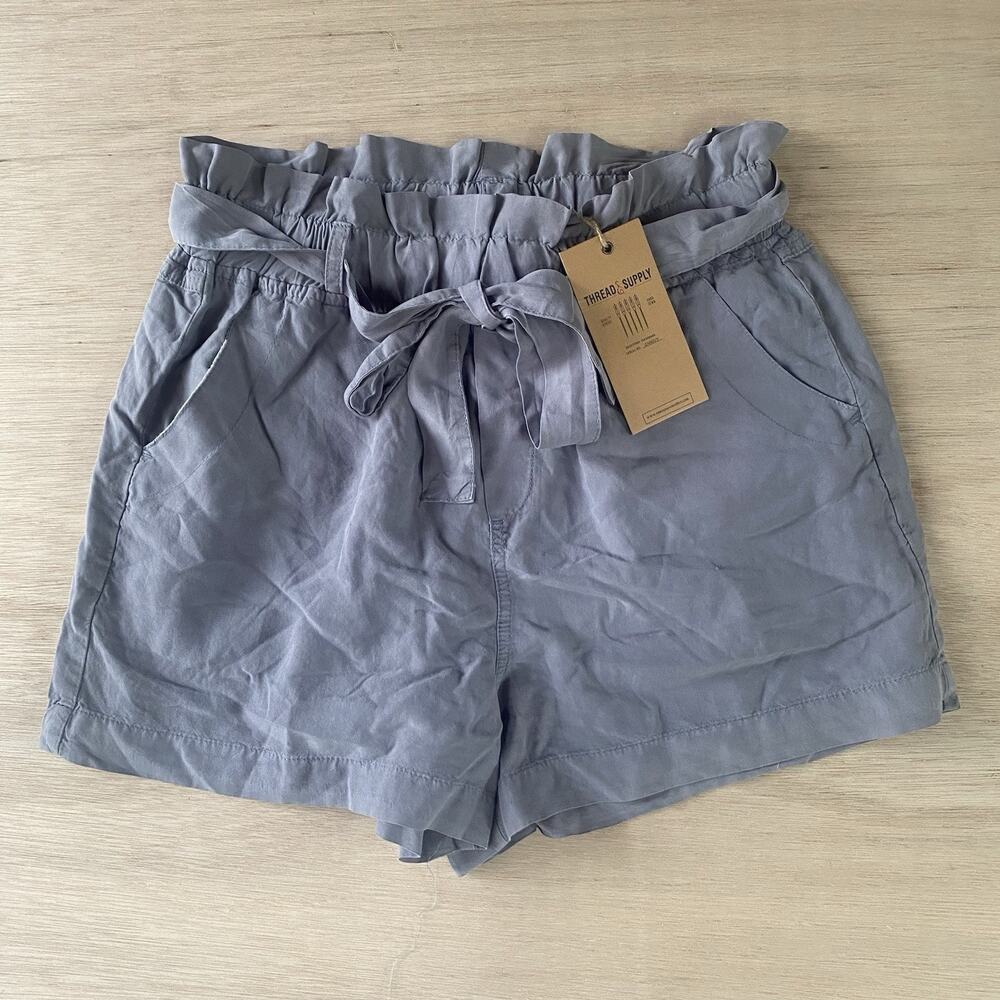 Thread & Supply Women’s Tencel Paper Bag Shorts with Belt Tie Size Medium